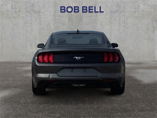 2021 Ford Mustang EcoBoost