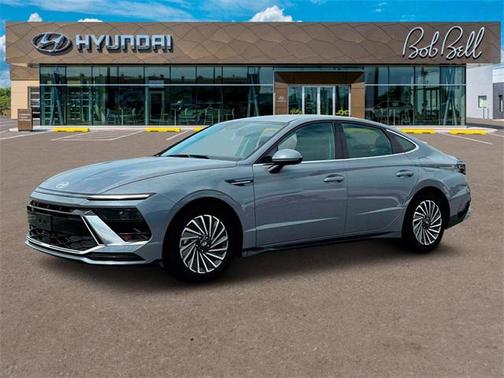 2025 Hyundai SONATA Hybrid SE