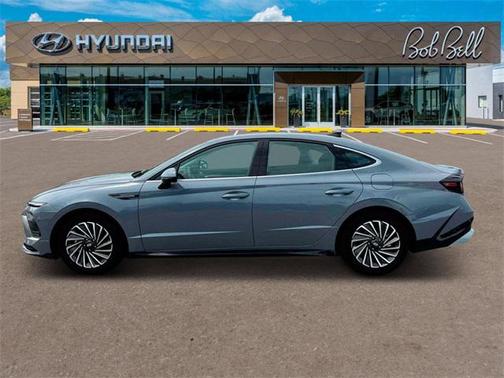 2025 Hyundai SONATA Hybrid SE