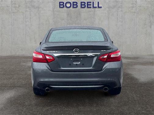 2016 Nissan Altima 2.5 SR