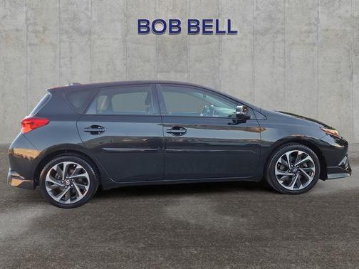 Black Sand Pearl 2016 Scion iM Base