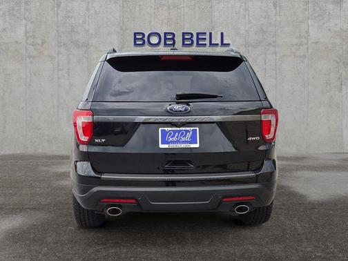 Magnetic Metallic 2019 Ford Explorer XLT