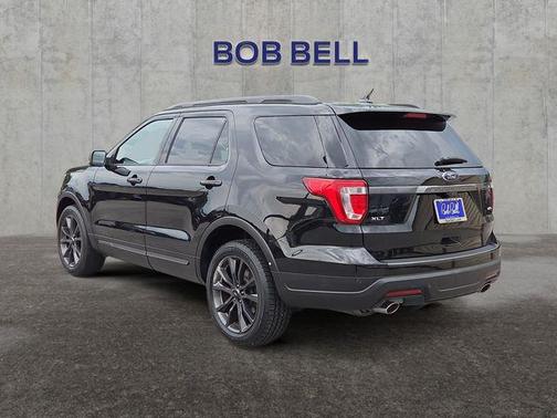 Magnetic Metallic 2019 Ford Explorer XLT