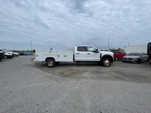 2025 Ford F-450 XL