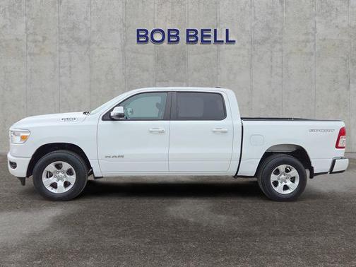 Bright White Clearcoat 2023 RAM 1500 Big Horn/Lone Star