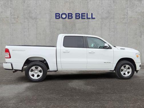 Bright White Clearcoat 2023 RAM 1500 Big Horn/Lone Star