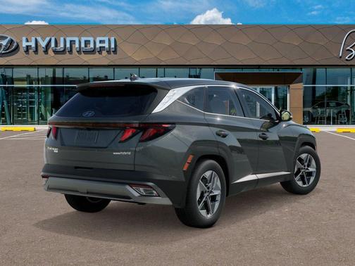 2026 Hyundai TUCSON Hybrid SEL