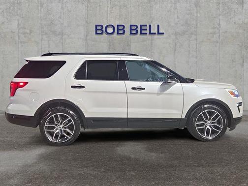 White Platinum Metallic Tri-Coat 2018 Ford Explorer Sport