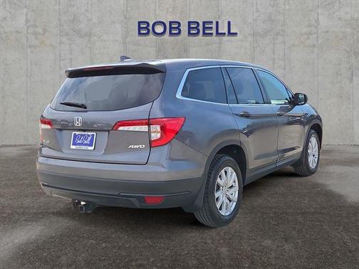 Modern Steel Metallic 2019 Honda Pilot LX