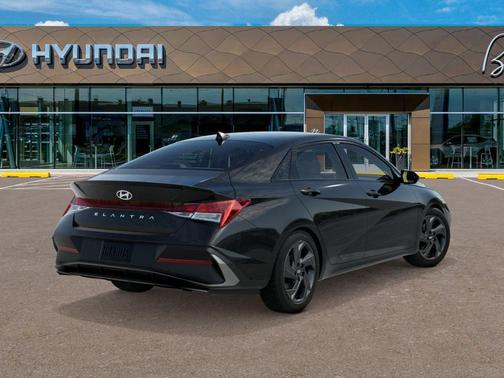 2026 Hyundai ELANTRA Sport