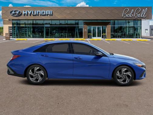 2025 Hyundai ELANTRA HEV SEL Sport
