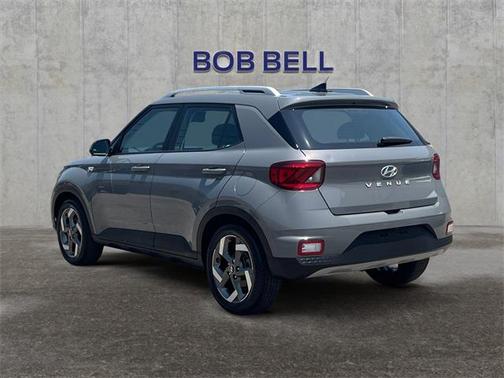 2022 Hyundai VENUE SEL