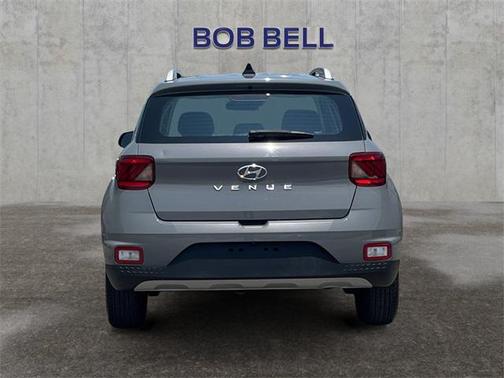 2022 Hyundai VENUE SEL