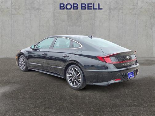2022 Hyundai SONATA Limited