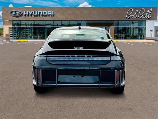 2025 Hyundai IONIQ 6 SE