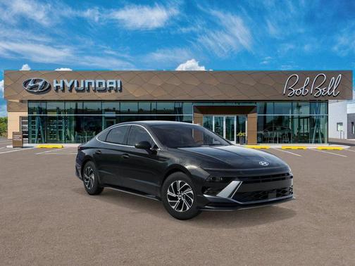 Abyss Black 2026 Hyundai SONATA Hybrid Base
