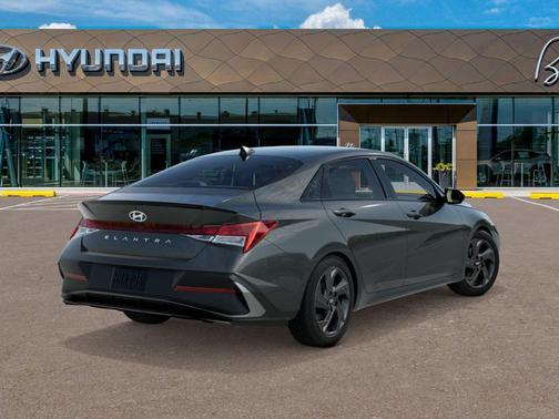 2026 Hyundai ELANTRA Sport