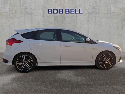 2018 Ford Focus ST ST