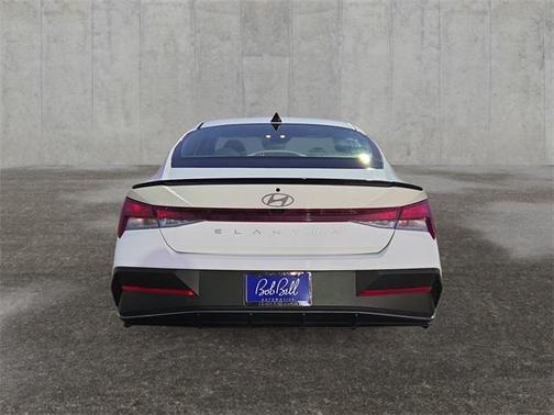 2025 Hyundai ELANTRA Sport