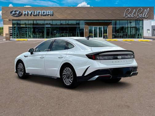 2025 Hyundai SONATA Hybrid SE