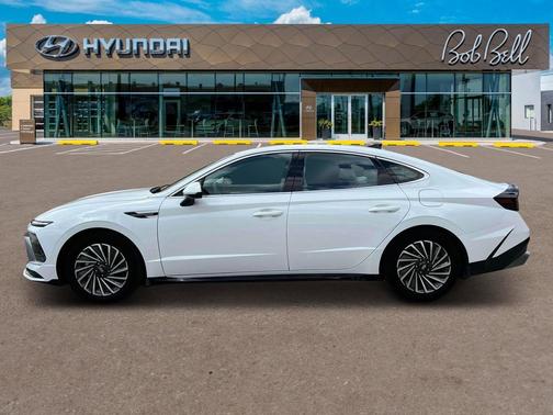 2025 Hyundai SONATA Hybrid SE