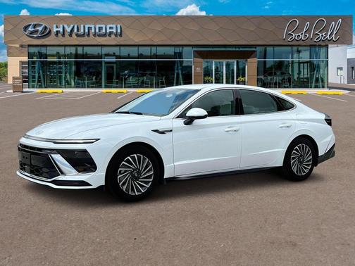 2025 Hyundai SONATA Hybrid SE