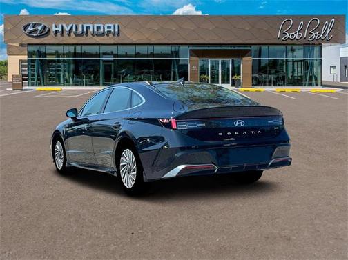 2025 Hyundai SONATA Hybrid SE
