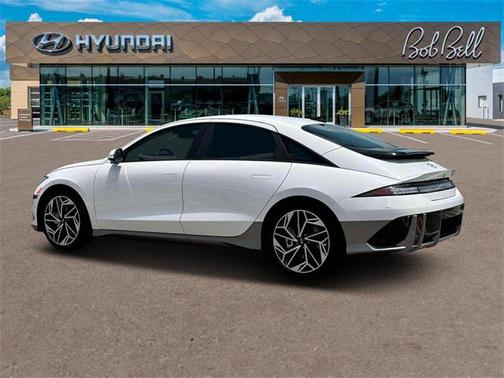 2025 Hyundai IONIQ 6 SE