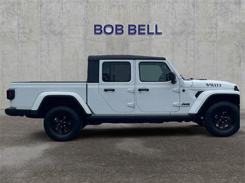 2022 Jeep Gladiator Willys 4x4