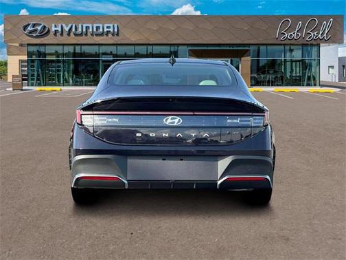 2025 Hyundai SONATA SE