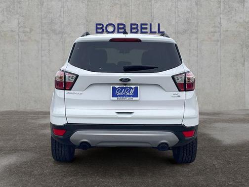 Oxford White 2018 Ford Escape SE