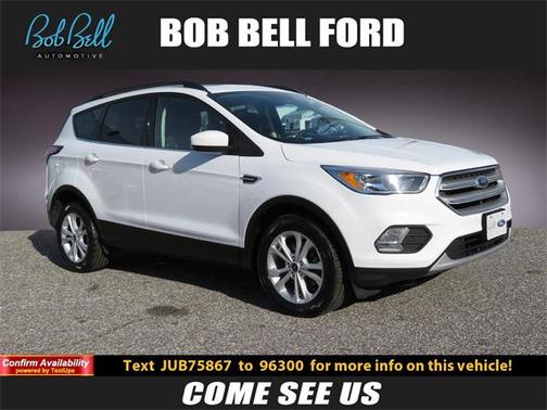 Oxford White 2018 Ford Escape SE
