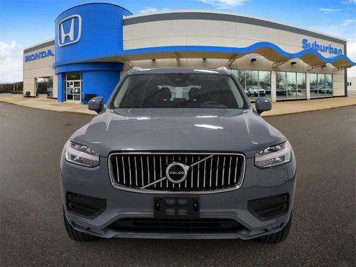 2023 Volvo XC90 B6 Core