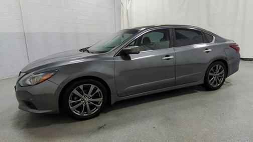 Gun Metallic 2018 Nissan Altima 2.5 SR