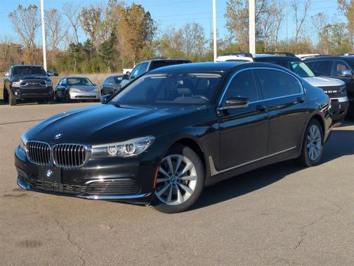 2019 BMW 740 i xDrive