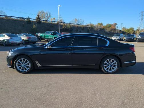 2019 BMW 740 i xDrive
