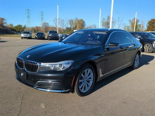 2019 BMW 740 i xDrive