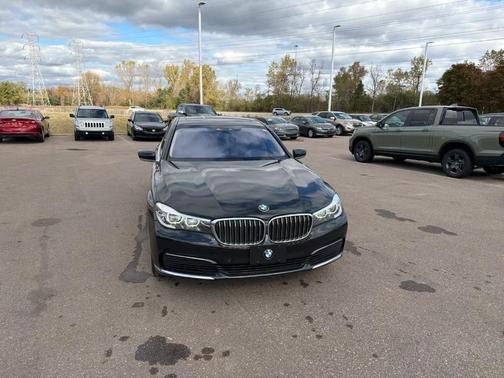 2019 BMW 740 i xDrive