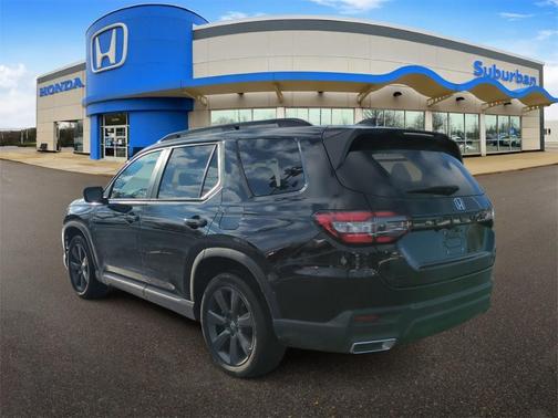 2023 Honda Pilot Sport