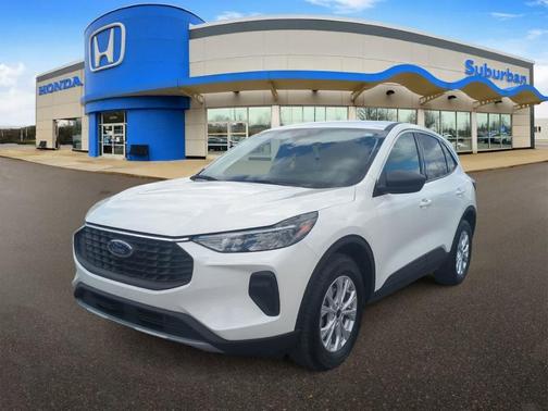 Star White 2023 Ford Escape Active
