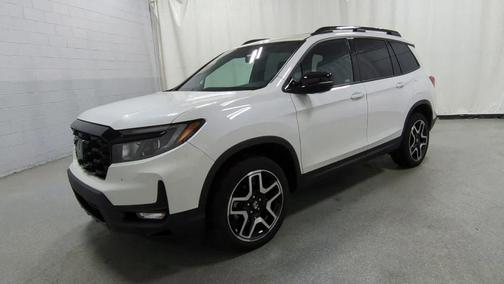 2023 Honda Passport Elite