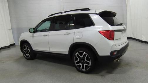 2023 Honda Passport Elite