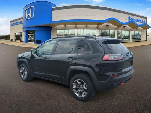 2019 Jeep Cherokee Trailhawk