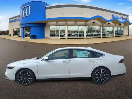 Platinum White Pearl 2026 Honda Accord Hybrid Touring