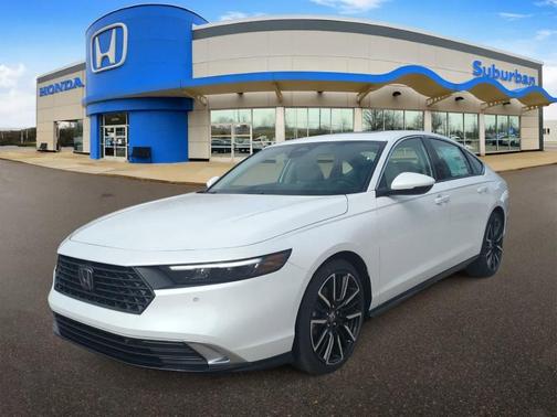 Platinum White Pearl 2026 Honda Accord Hybrid Touring