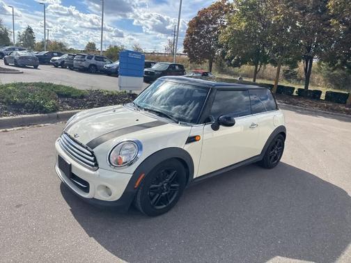 2013 MINI Hardtop Cooper