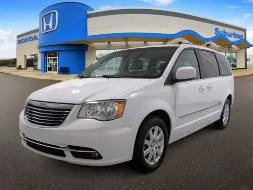 2015 Chrysler Town & Country Touring