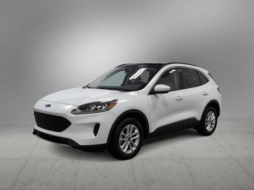 Star White 2020 Ford Escape SE