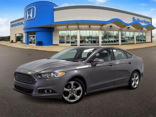 2013 Ford Fusion SE