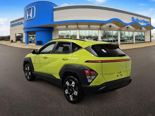 2025 Hyundai KONA SEL